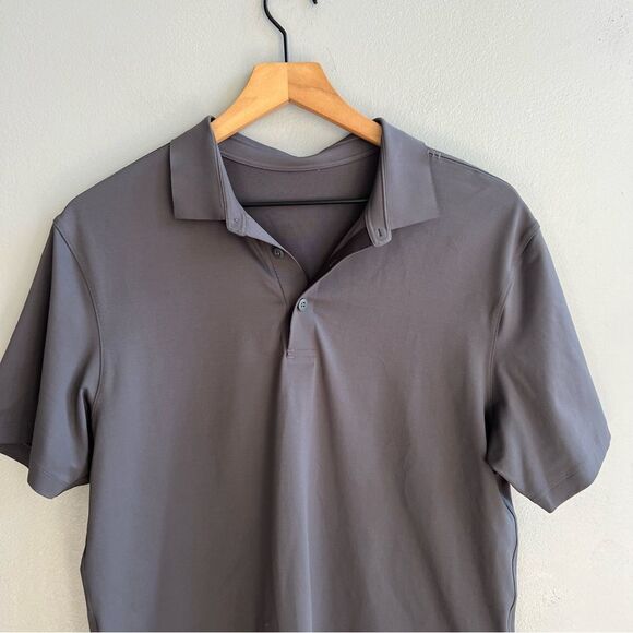 Lululemon Tech Pique Charcoal Gray Polo Shirt Size Medium - Picture 3 of 9